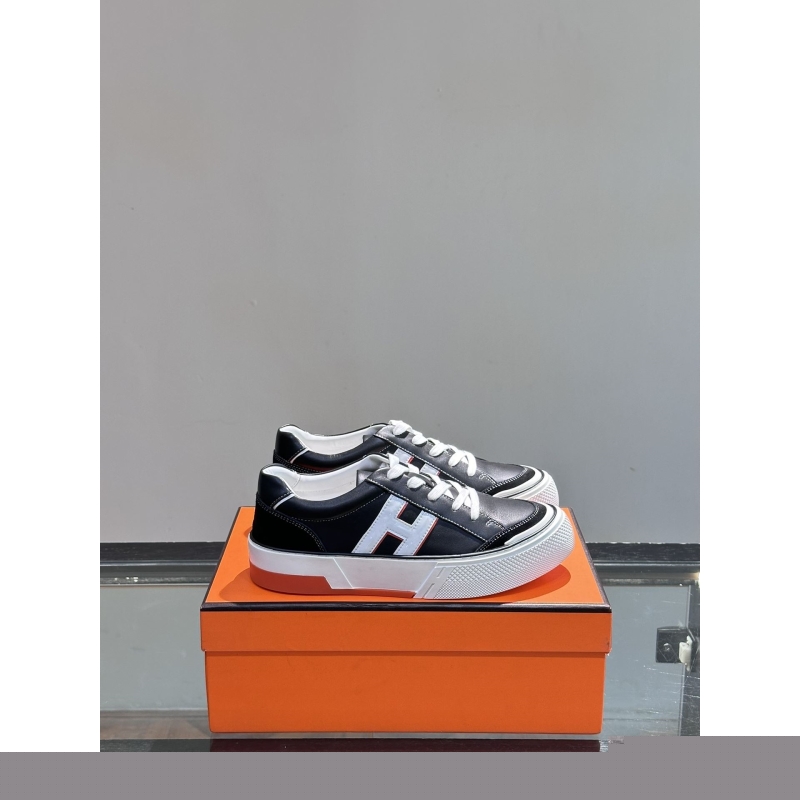 H**mes sneakers
